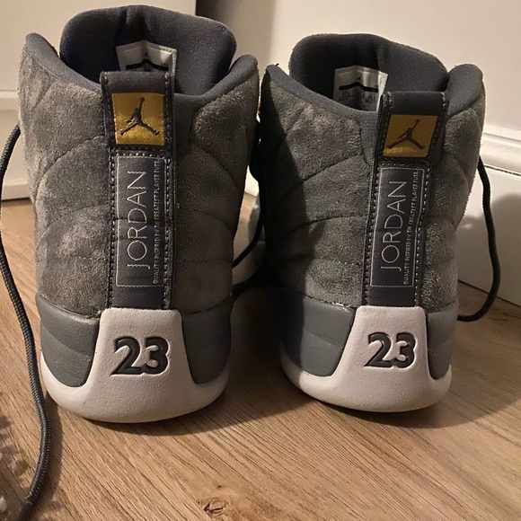 jordan retro 12 grey suede
